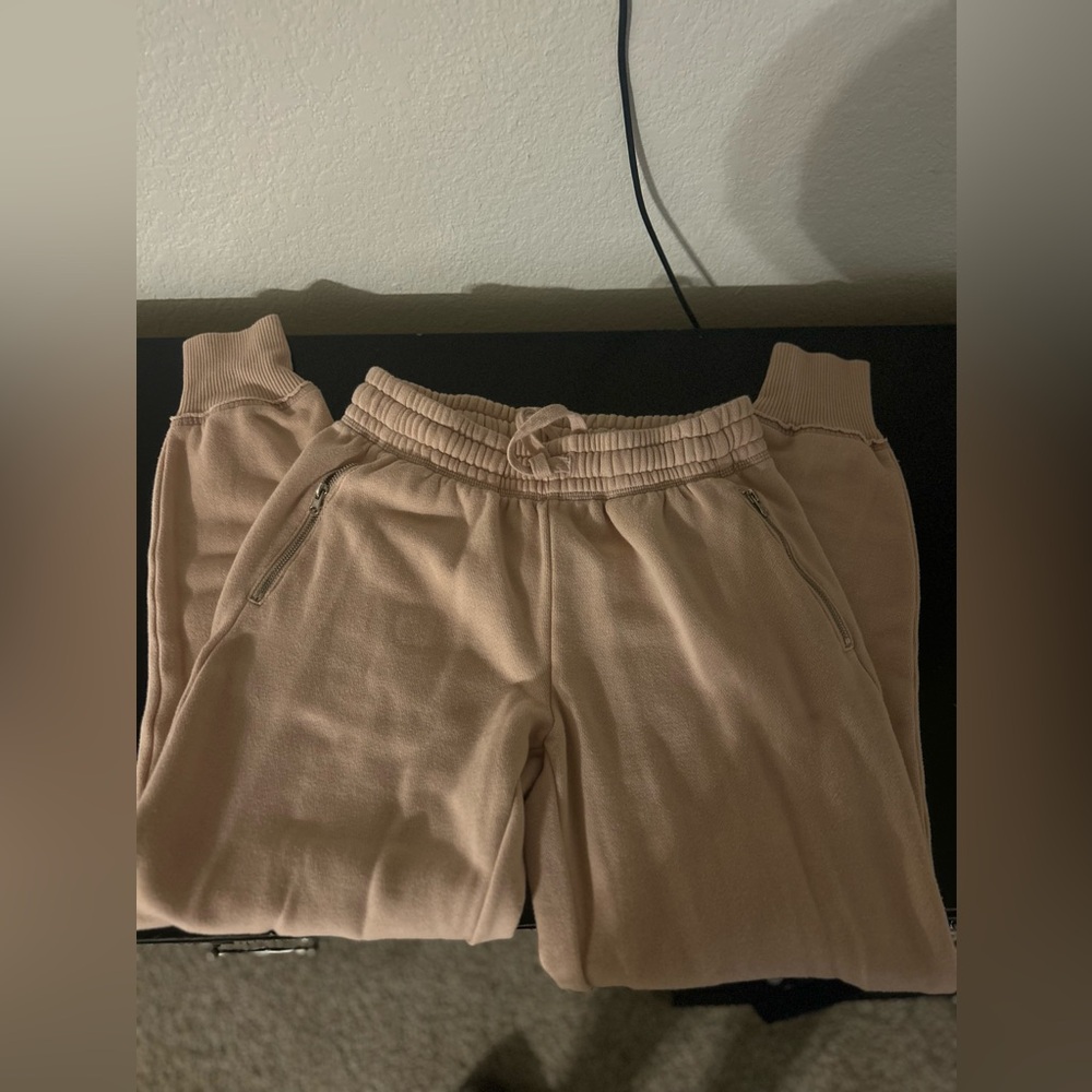 Aerie joggers